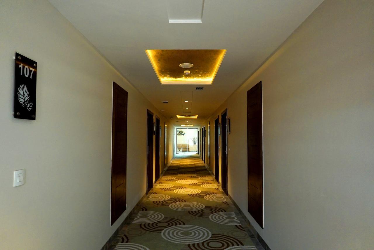 The Mystic Palms Mathura Exterior foto