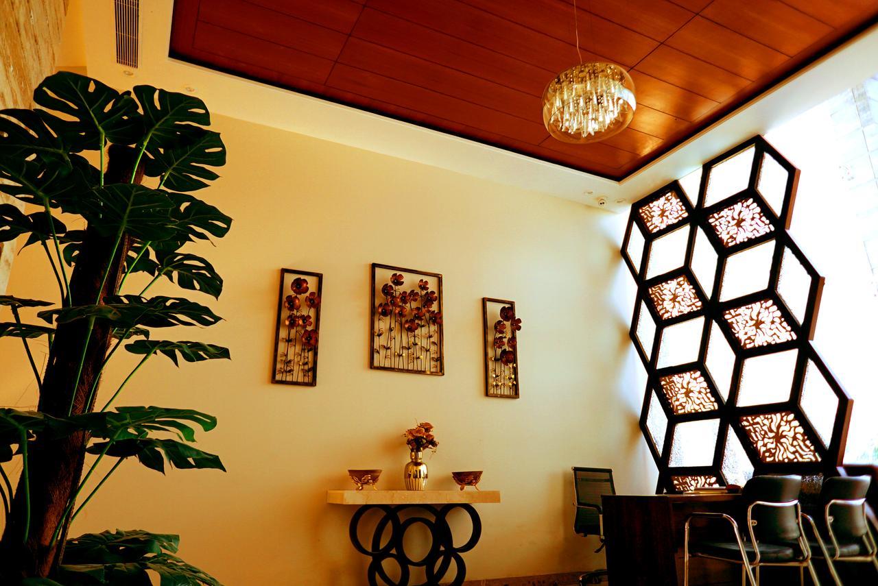 The Mystic Palms Mathura Exterior foto