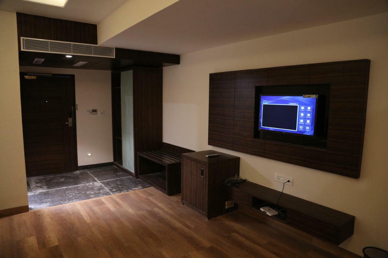 The Mystic Palms Mathura Exterior foto