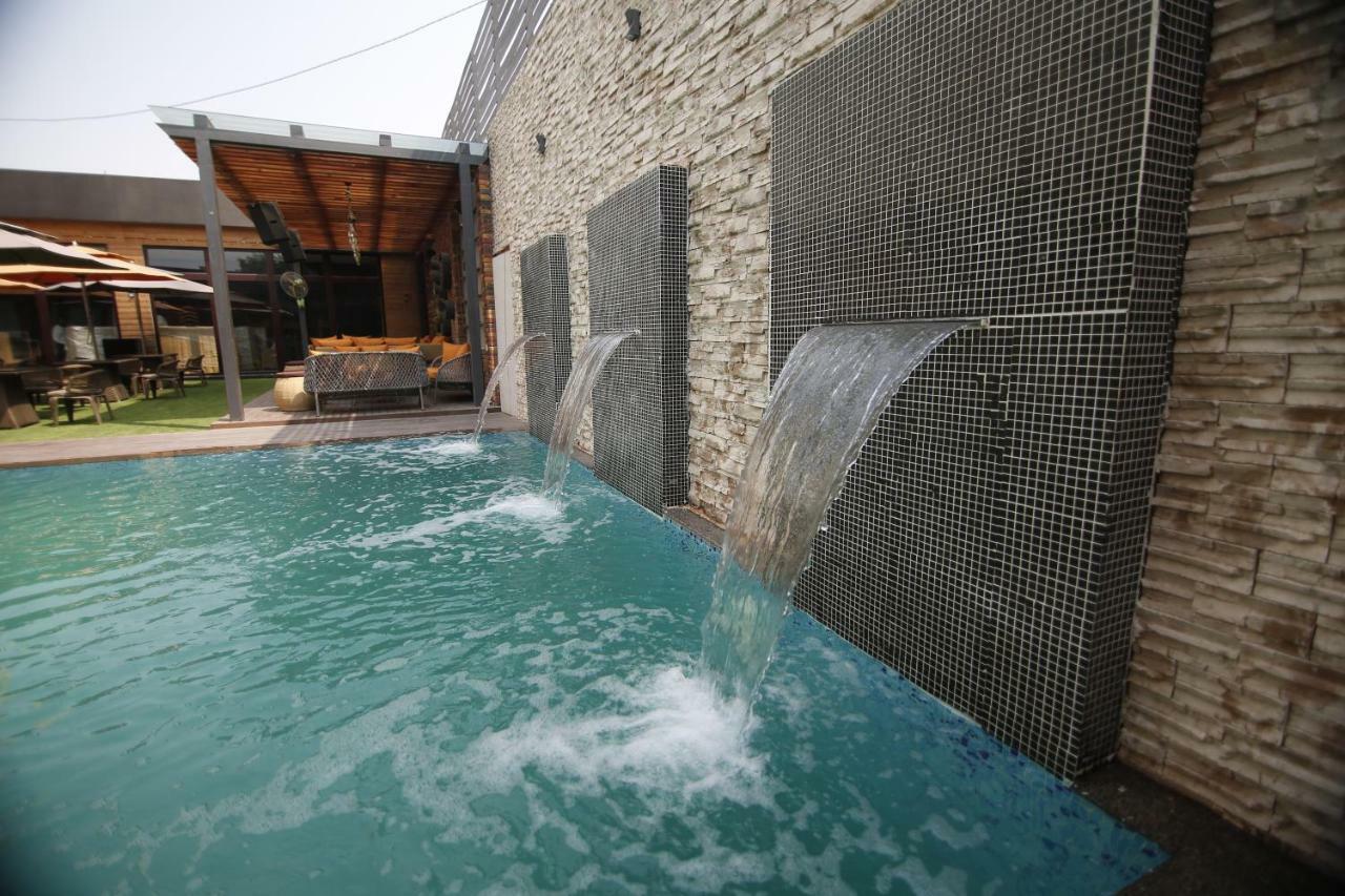 The Mystic Palms Mathura Exterior foto